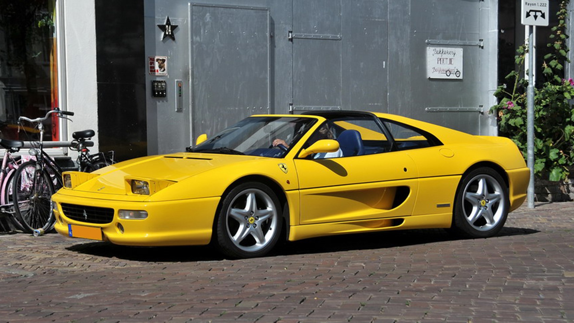 1999 Ferrari F355 GTS