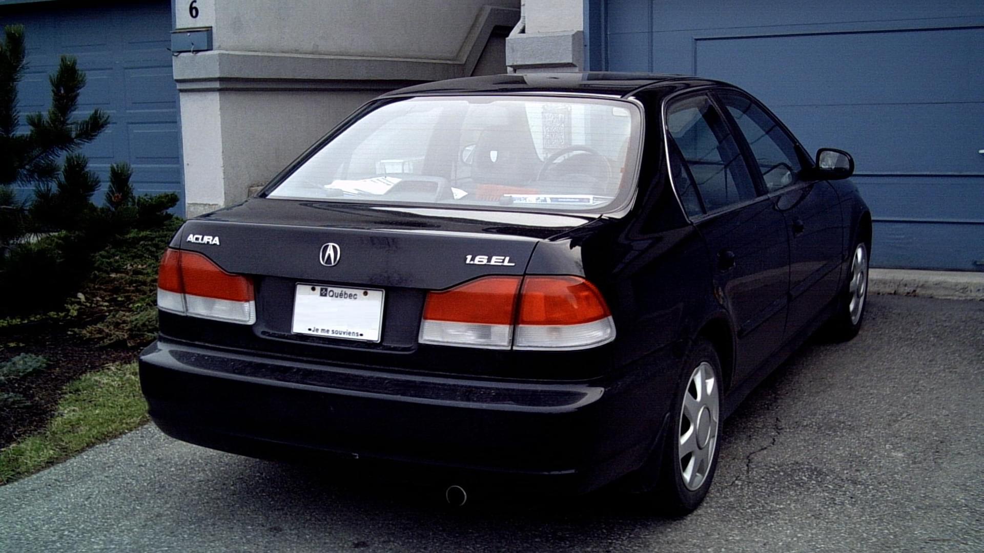 Acura_EL_(1997-2000)